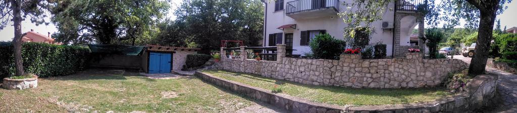 Apartments Kalac Лабин Екстер'єр фото